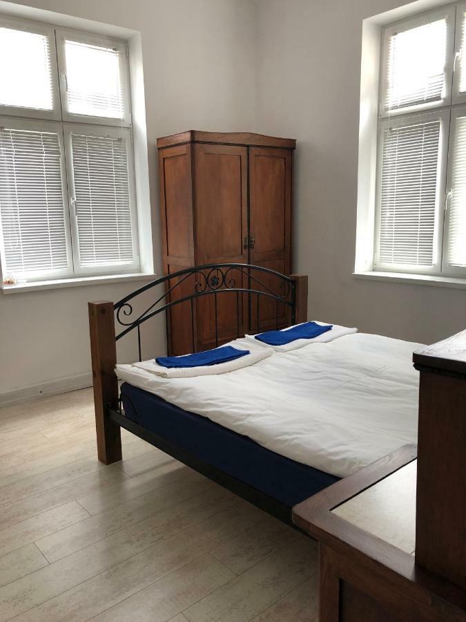 Modern & Old Apartment